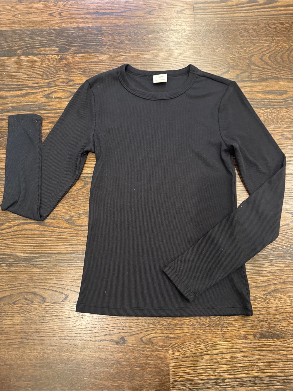 Abercrombie & Fitch Black Long-Sleeve Crewneck Top
